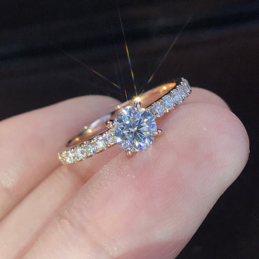 New Trendy Crystal Engagement Design Hot Sale Rings For Women