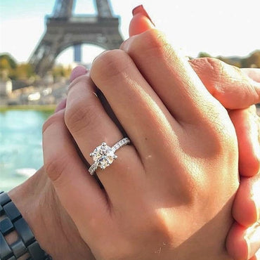 New Trendy Crystal Engagement Design Hot Sale Rings For Women