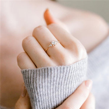 Geometric Square CZ Rings for Women