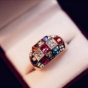 New Hot Luxury Fashion Colorful Crytal Rhinestone Finger Ring